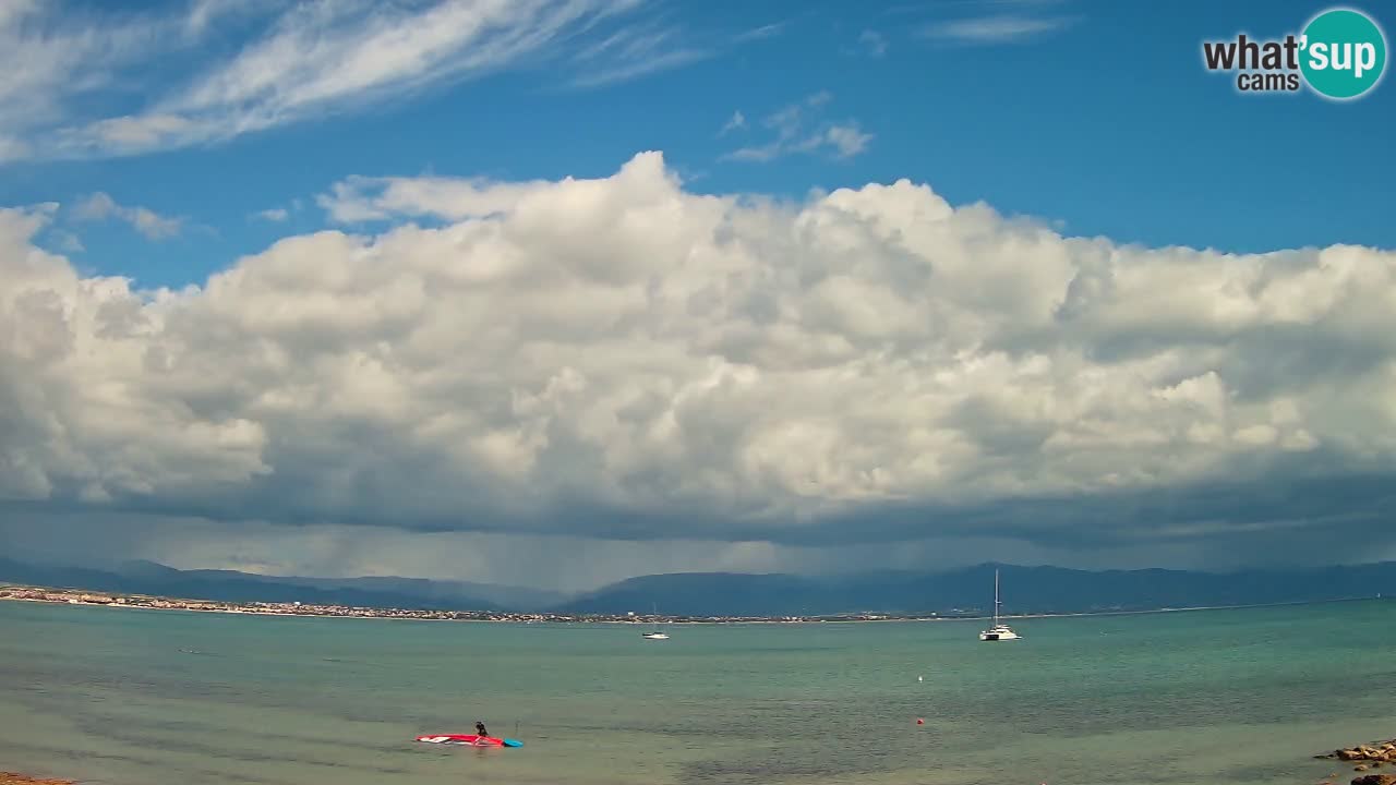Spletna kamera Cagliari Windsurf Club – Pogled v živo s plaže Poetto