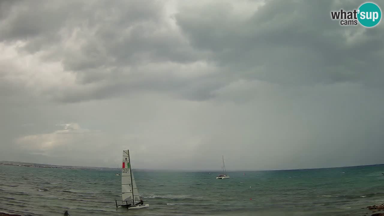 Webcam Cagliari Windsurf Club – Playa del Poetto en directo