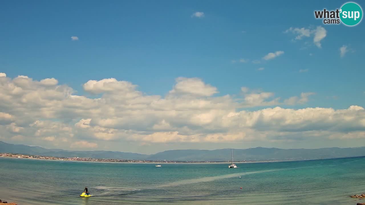 Spletna kamera Cagliari Windsurf Club – Pogled v živo s plaže Poetto