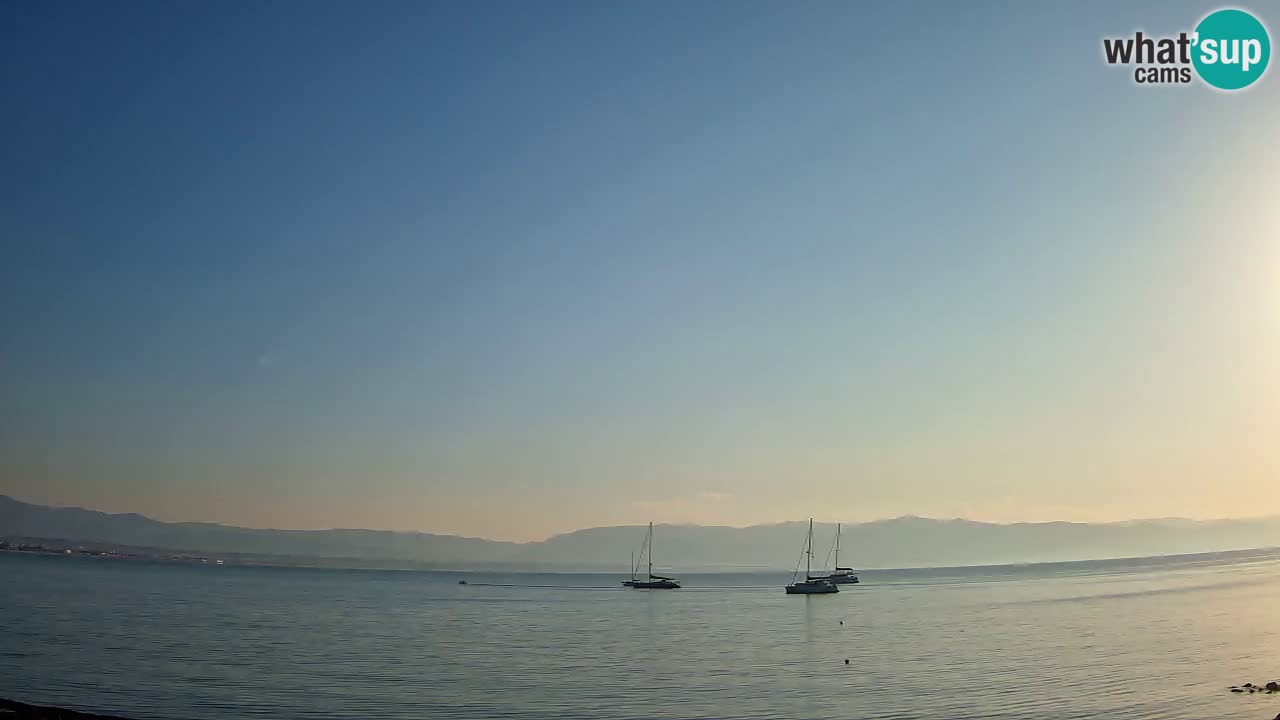 Spletna kamera Cagliari Windsurf Club – Pogled v živo s plaže Poetto