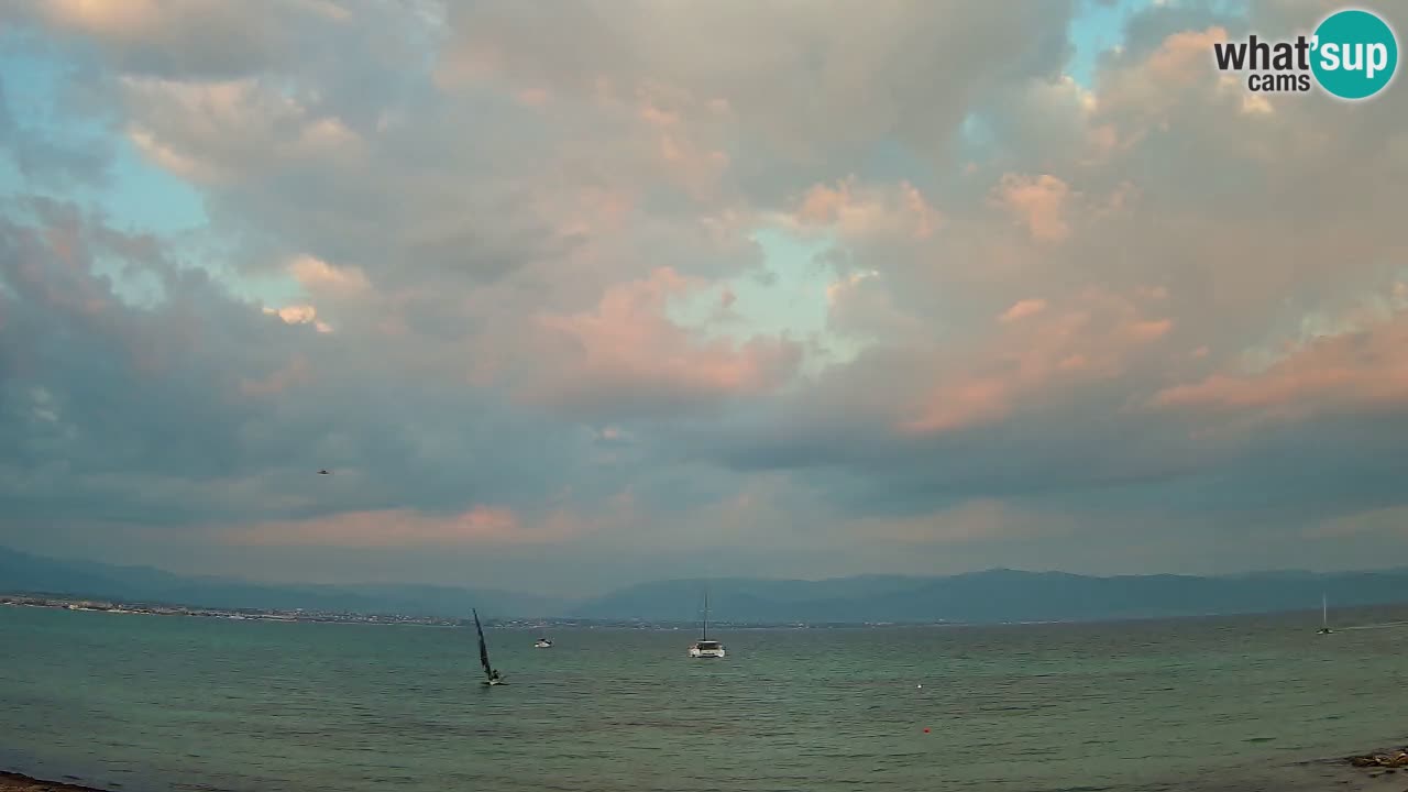 Webcam Cagliari Windsurf Club – Playa del Poetto en directo
