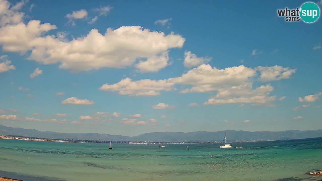 Spletna kamera Cagliari Windsurf Club – Pogled v živo s plaže Poetto