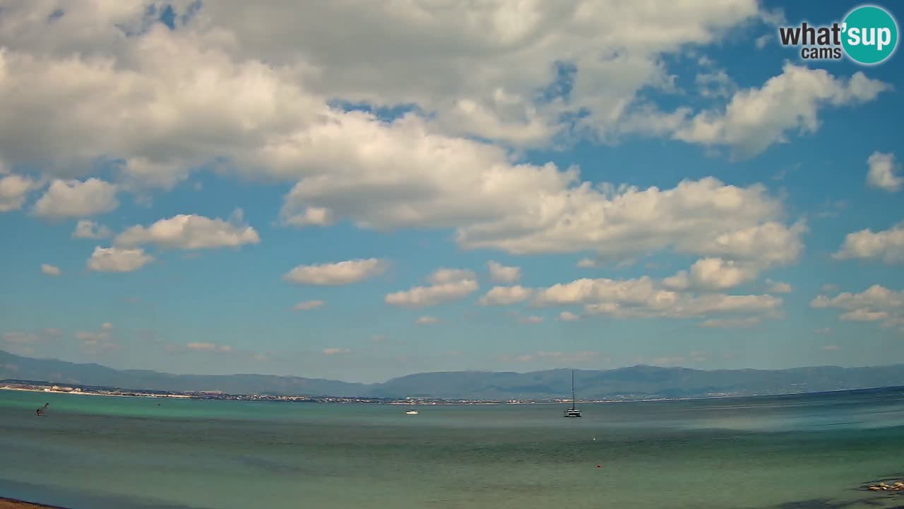 Spletna kamera Cagliari Windsurf Club – Pogled v živo s plaže Poetto