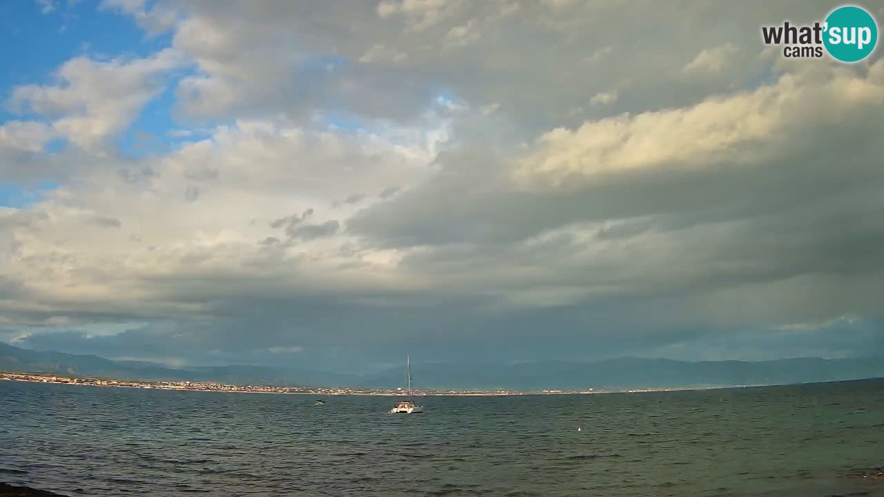 Spletna kamera Cagliari Windsurf Club – Pogled v živo s plaže Poetto