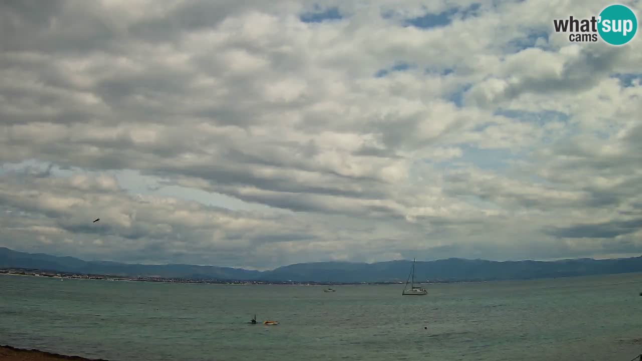 Spletna kamera Cagliari Windsurf Club – Pogled v živo s plaže Poetto