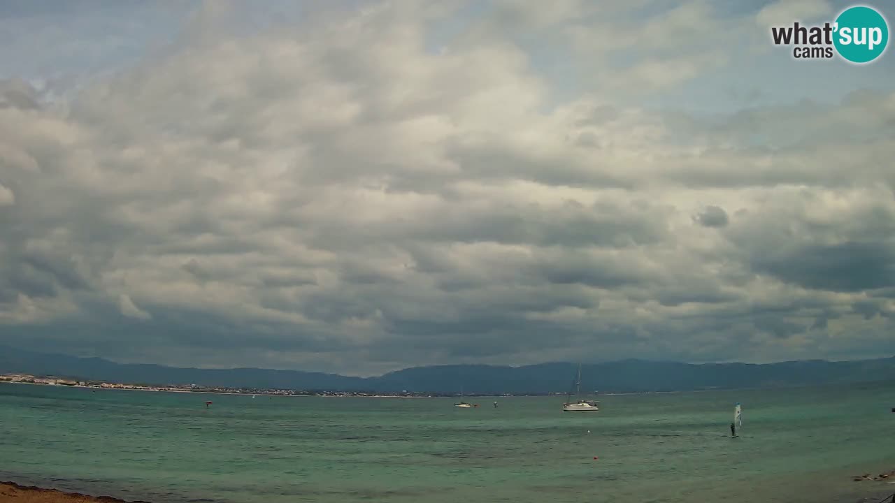 Spletna kamera Cagliari Windsurf Club – Pogled v živo s plaže Poetto