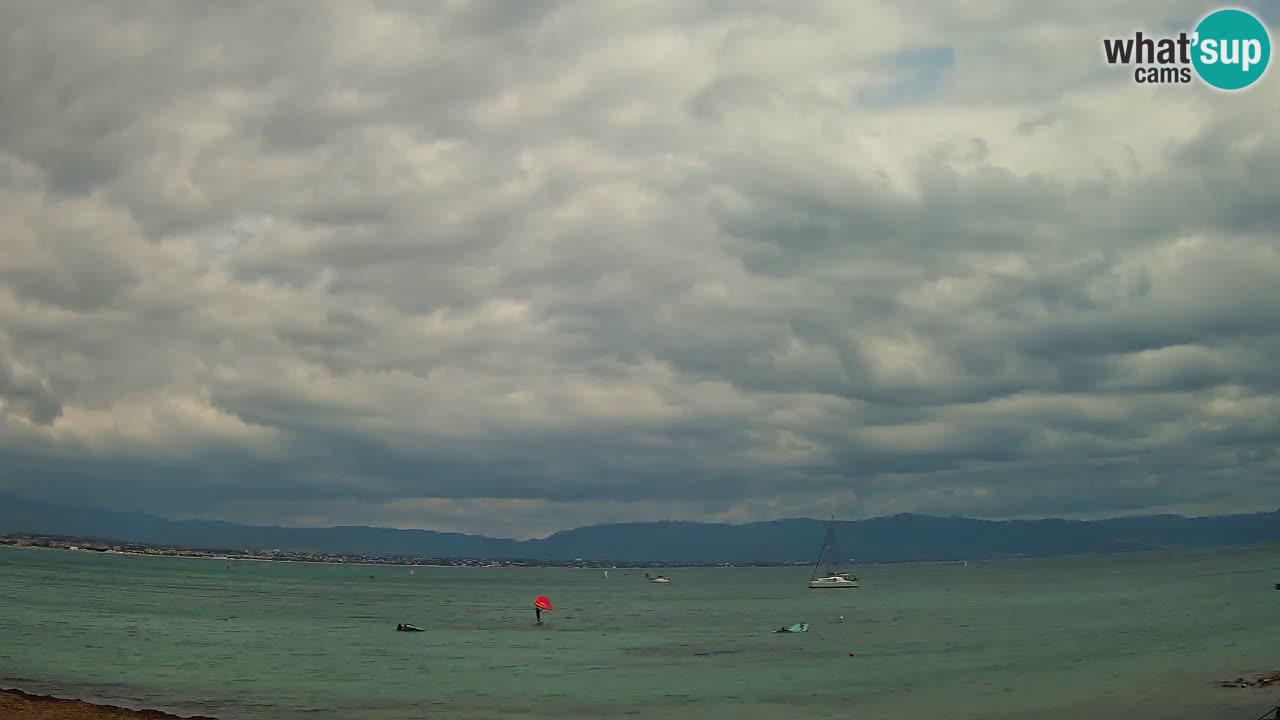 Spletna kamera Cagliari Windsurf Club – Pogled v živo s plaže Poetto