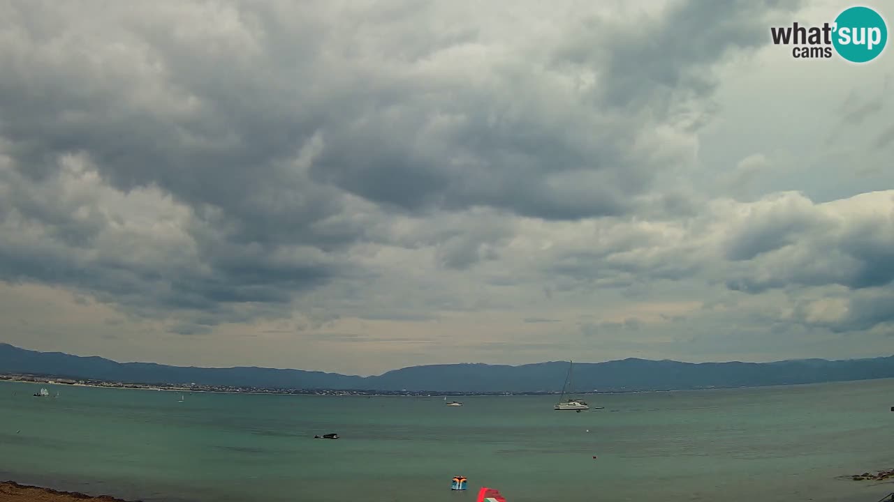 Spletna kamera Cagliari Windsurf Club – Pogled v živo s plaže Poetto