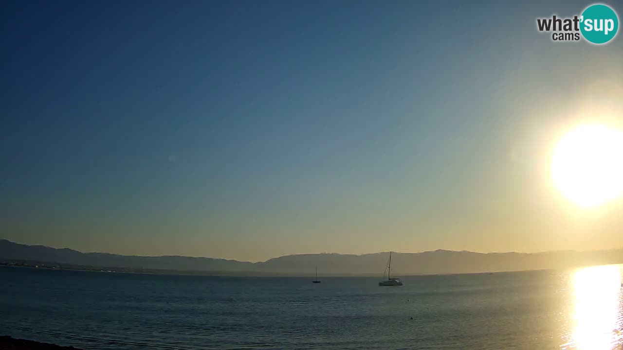 Spletna kamera Cagliari Windsurf Club – Pogled v živo s plaže Poetto