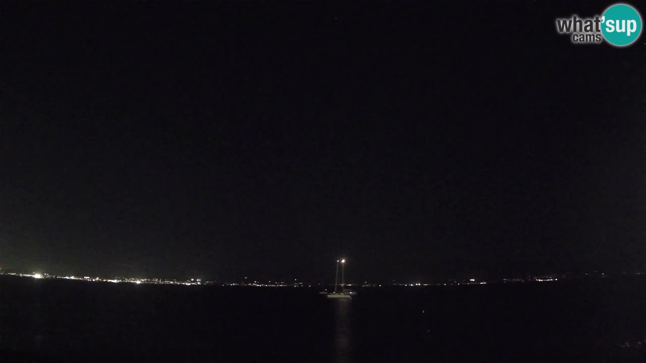 Spletna kamera Cagliari Windsurf Club – Pogled v živo s plaže Poetto