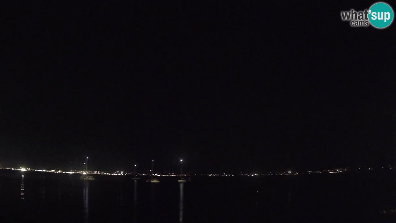 Spletna kamera Cagliari Windsurf Club – Pogled v živo s plaže Poetto