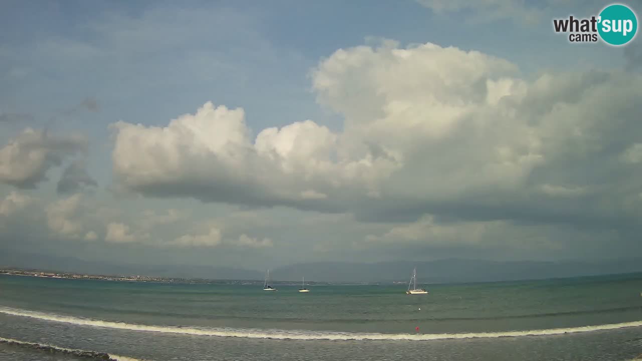 Spletna kamera Cagliari Windsurf Club – Pogled v živo s plaže Poetto
