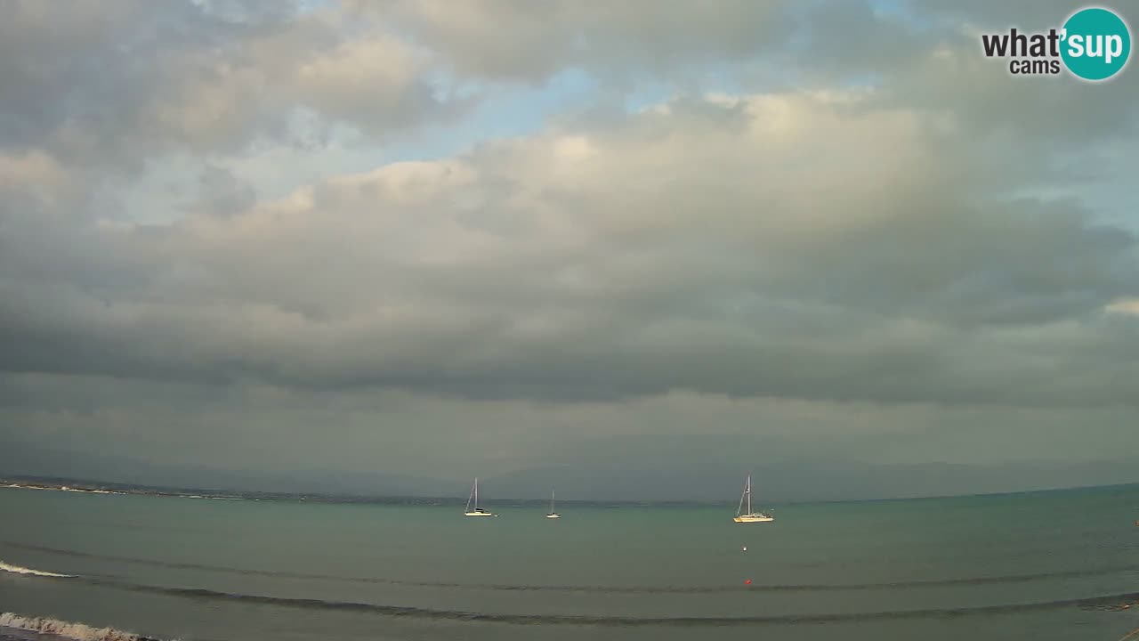 Spletna kamera Cagliari Windsurf Club – Pogled v živo s plaže Poetto