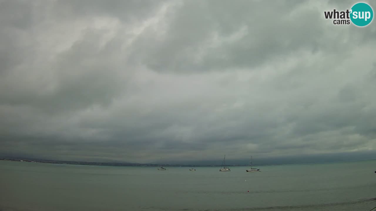 Web kamera Cagliari Windsurf Club – Poetto plaža uživo