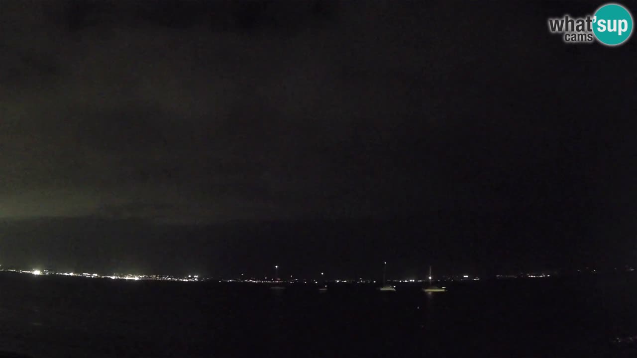 Web kamera Cagliari Windsurf Club – Poetto plaža uživo