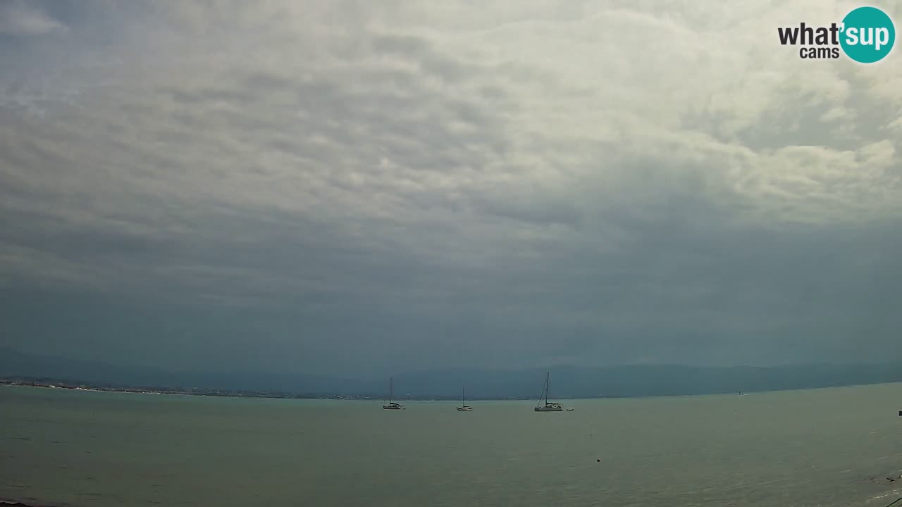 Spletna kamera Cagliari Windsurf Club – Pogled v živo s plaže Poetto