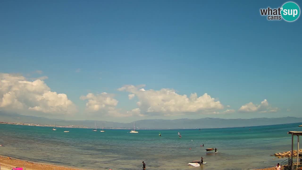 Spletna kamera Cagliari Windsurf Club – Pogled v živo s plaže Poetto