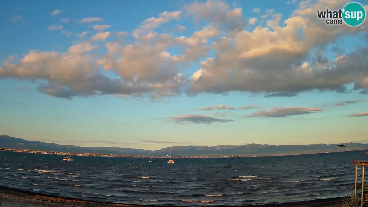 Web kamera Cagliari Windsurf Club – Poetto plaža uživo