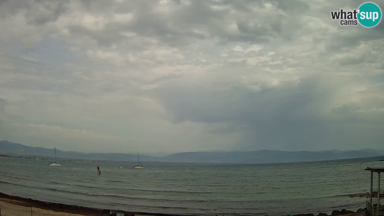 Spletna kamera Cagliari Windsurf Club – Pogled v živo s plaže Poetto