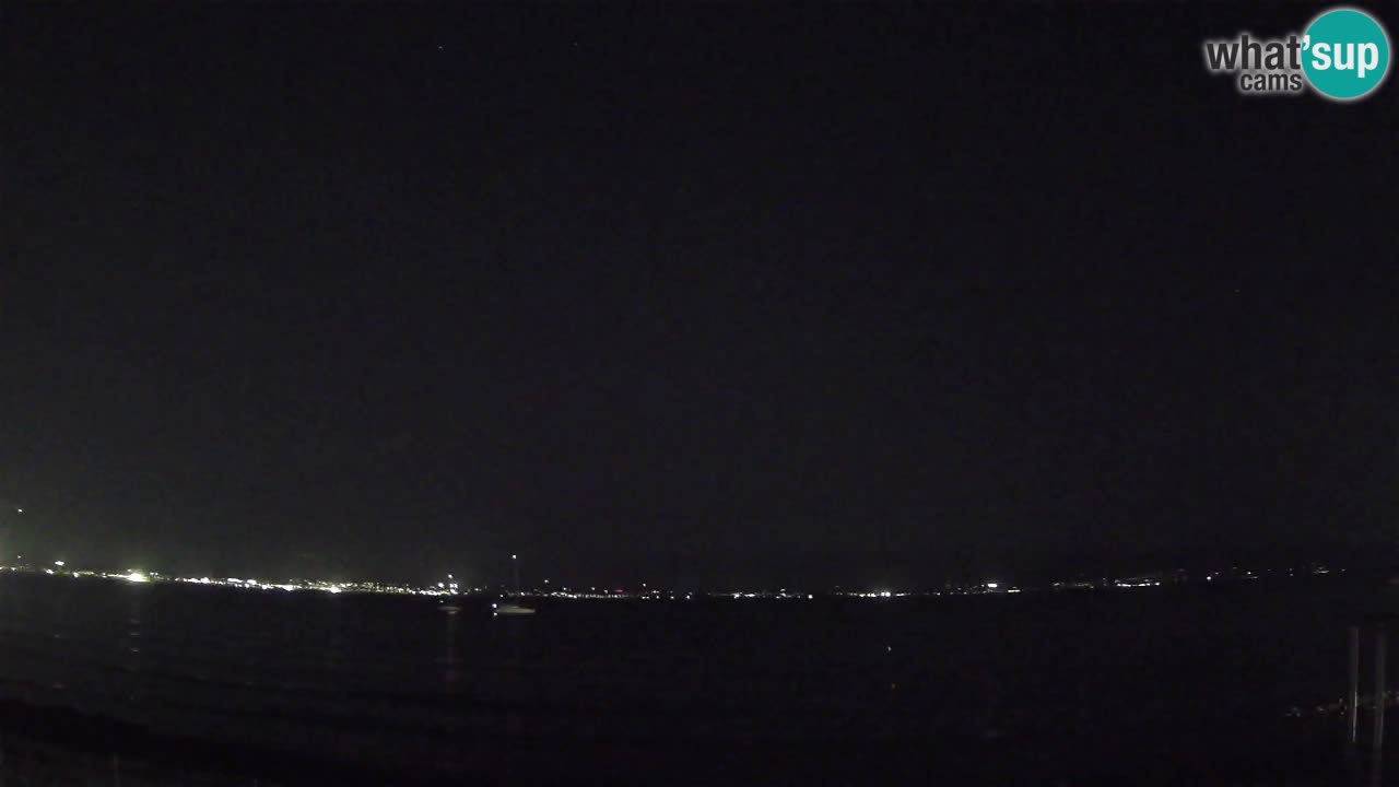 Spletna kamera Cagliari Windsurf Club – Pogled v živo s plaže Poetto