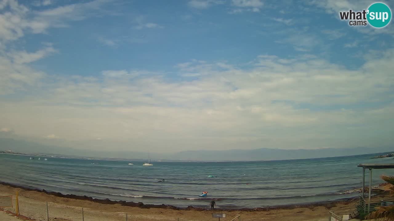 Spletna kamera Cagliari Windsurf Club – Pogled v živo s plaže Poetto