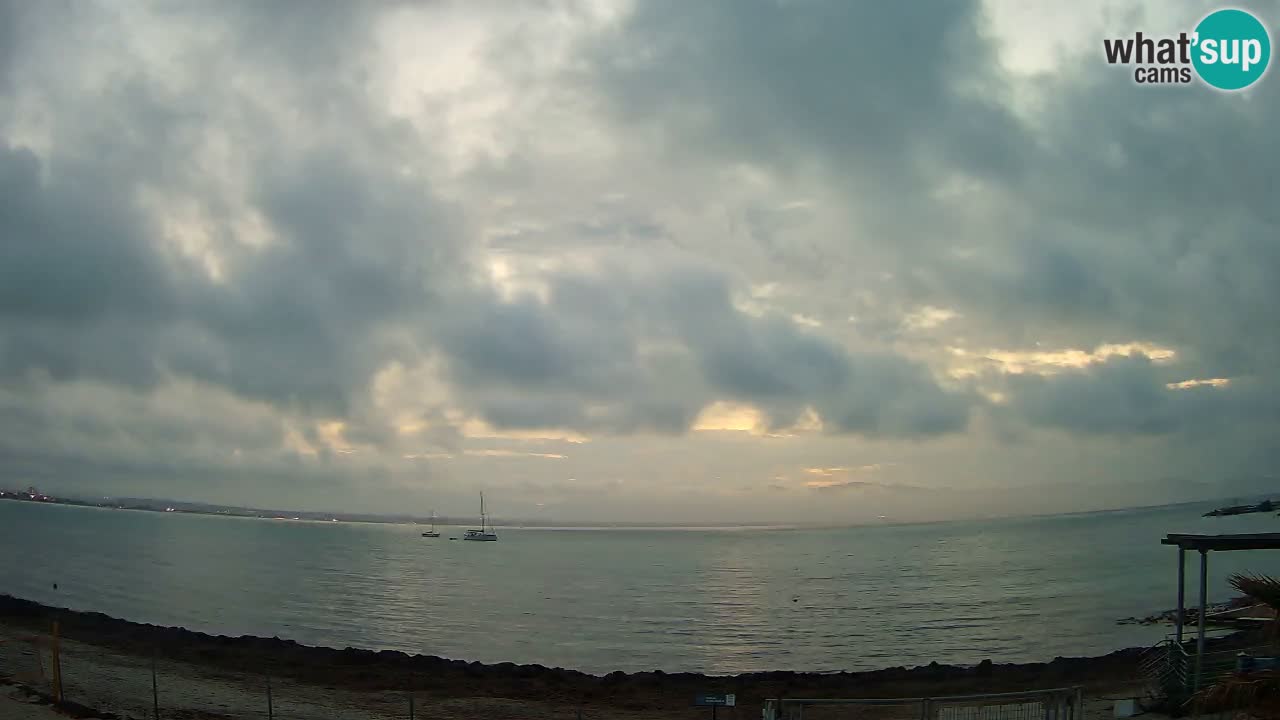 Webcam Cagliari Windsurf Club – Playa del Poetto en directo