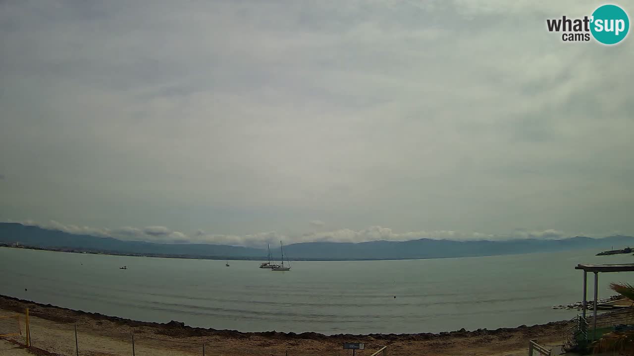 Spletna kamera Cagliari Windsurf Club – Pogled v živo s plaže Poetto