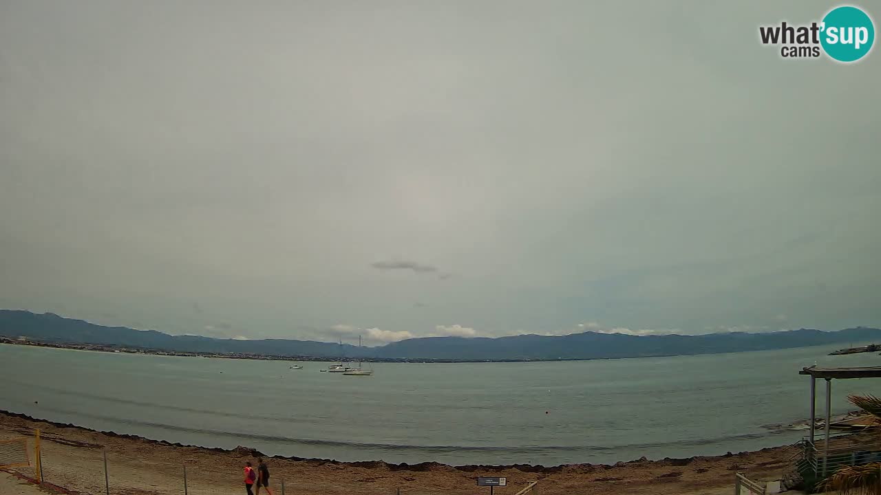 Spletna kamera Cagliari Windsurf Club – Pogled v živo s plaže Poetto