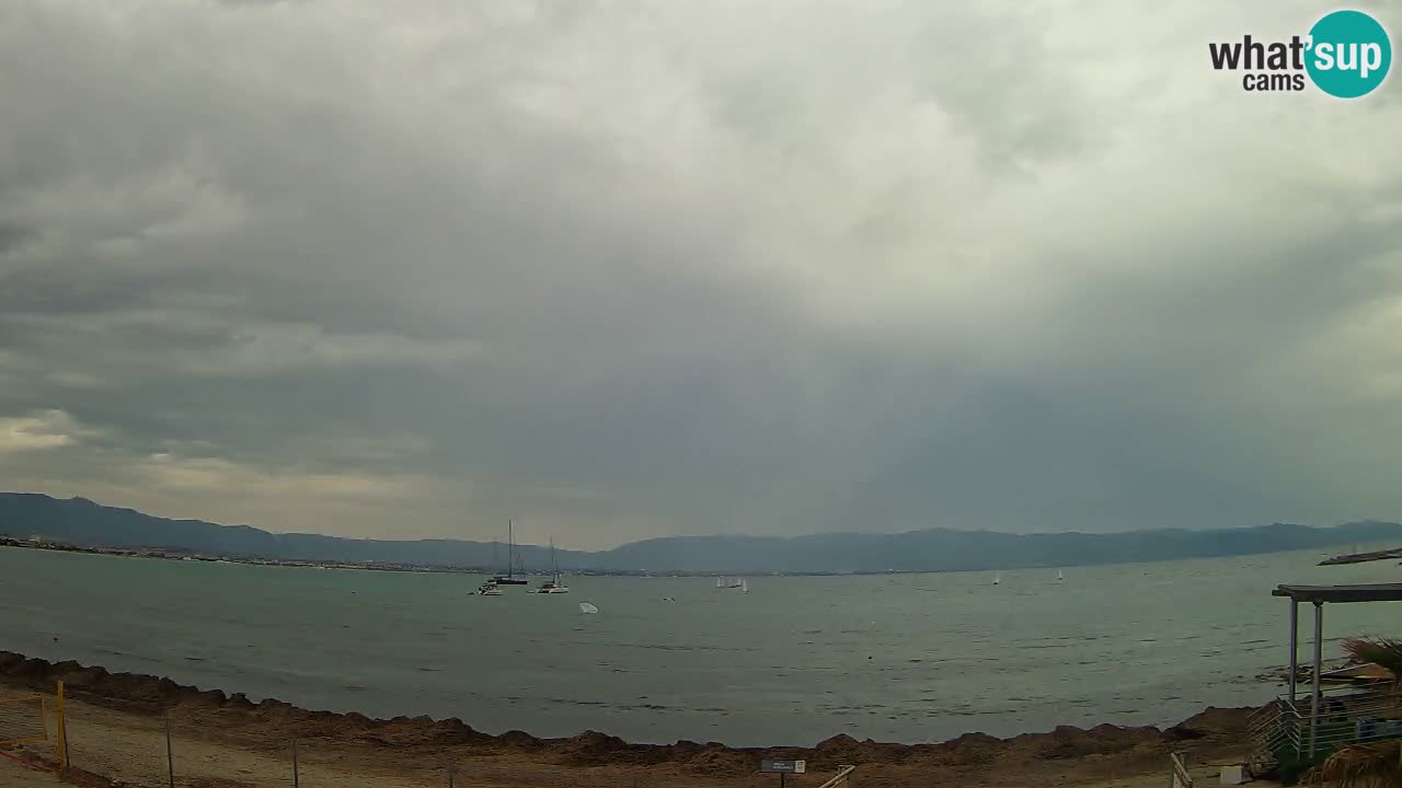 Spletna kamera Cagliari Windsurf Club – Pogled v živo s plaže Poetto
