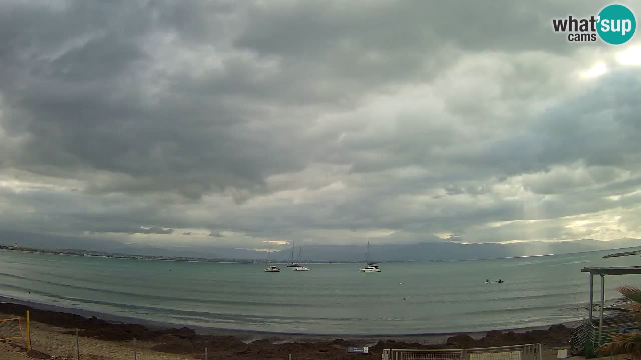 Webcam Cagliari Windsurf Club – Playa del Poetto en directo