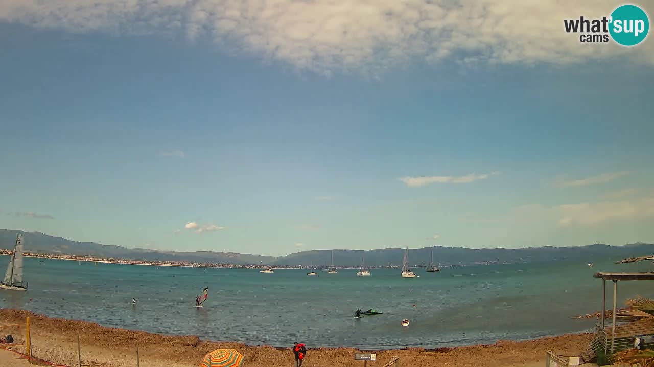 Spletna kamera Cagliari Windsurf Club – Pogled v živo s plaže Poetto