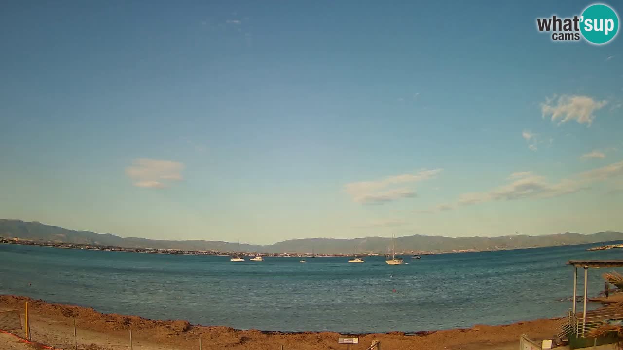 Spletna kamera Cagliari Windsurf Club – Pogled v živo s plaže Poetto