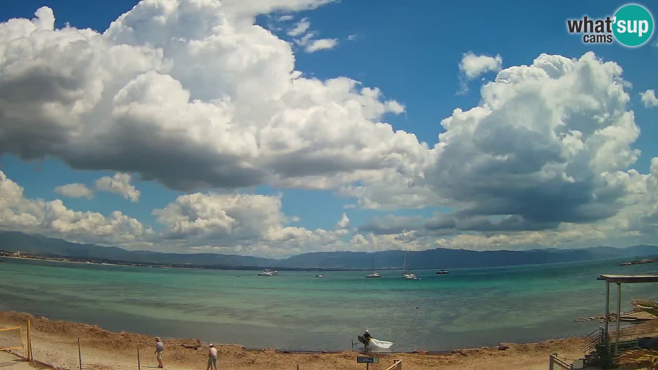 Spletna kamera Cagliari Windsurf Club – Pogled v živo s plaže Poetto