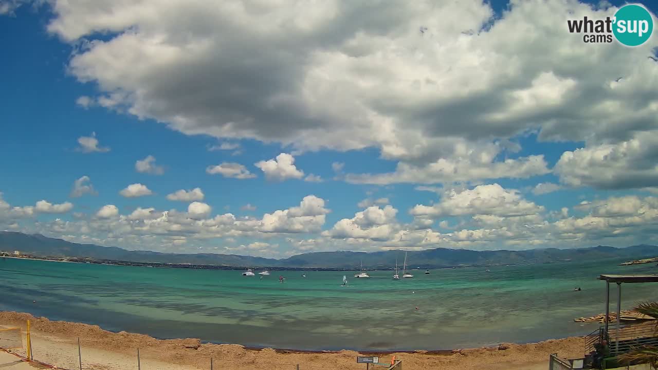 Spletna kamera Cagliari Windsurf Club – Pogled v živo s plaže Poetto