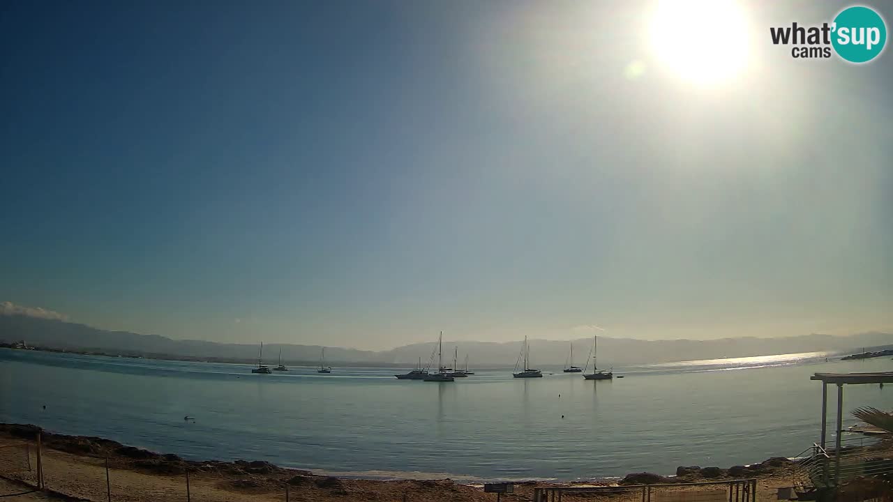 Spletna kamera Cagliari Windsurf Club – Pogled v živo s plaže Poetto