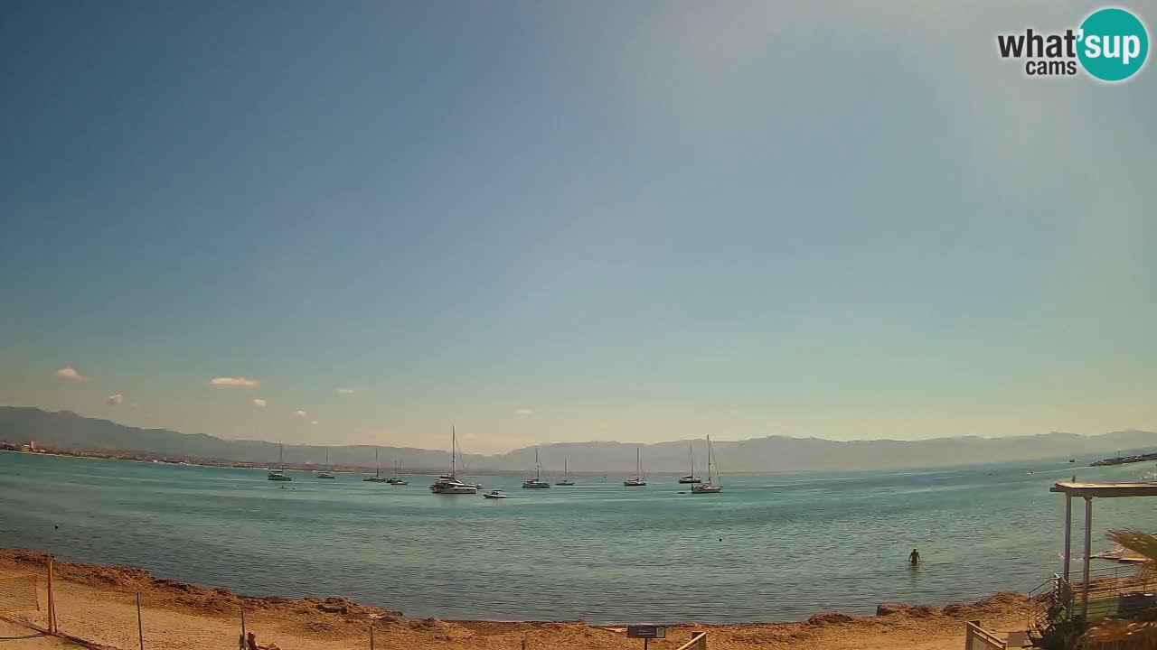 Spletna kamera Cagliari Windsurf Club – Pogled v živo s plaže Poetto