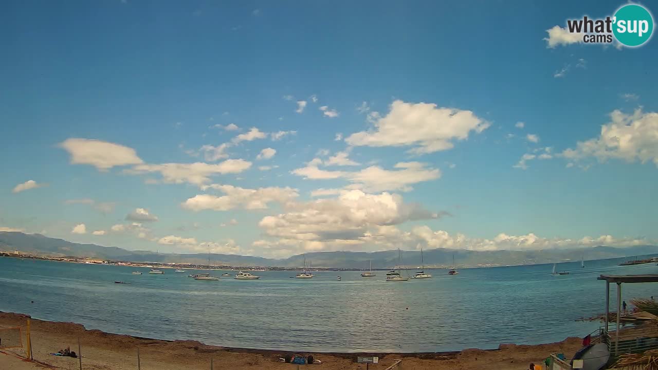 Spletna kamera Cagliari Windsurf Club – Pogled v živo s plaže Poetto