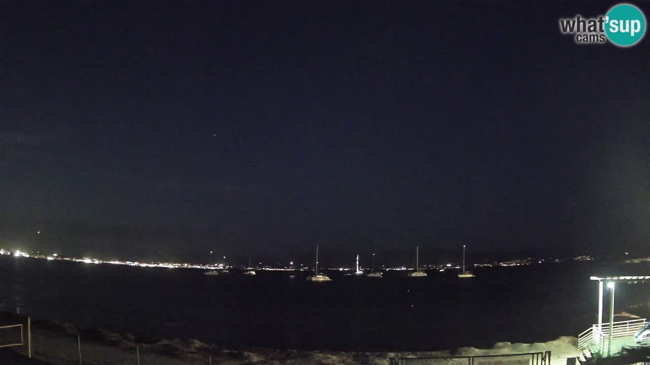 Spletna kamera Cagliari Windsurf Club – Pogled v živo s plaže Poetto