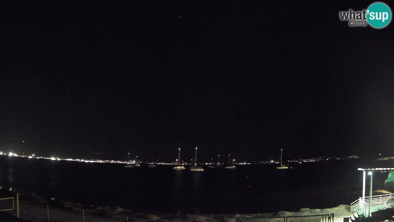 Spletna kamera Cagliari Windsurf Club – Pogled v živo s plaže Poetto