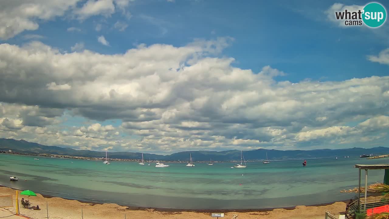Spletna kamera Cagliari Windsurf Club – Pogled v živo s plaže Poetto