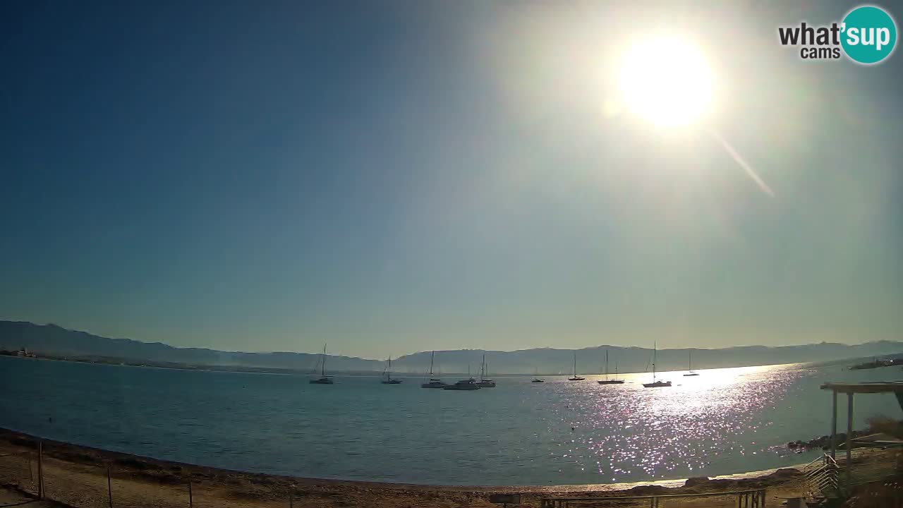 Spletna kamera Cagliari Windsurf Club – Pogled v živo s plaže Poetto
