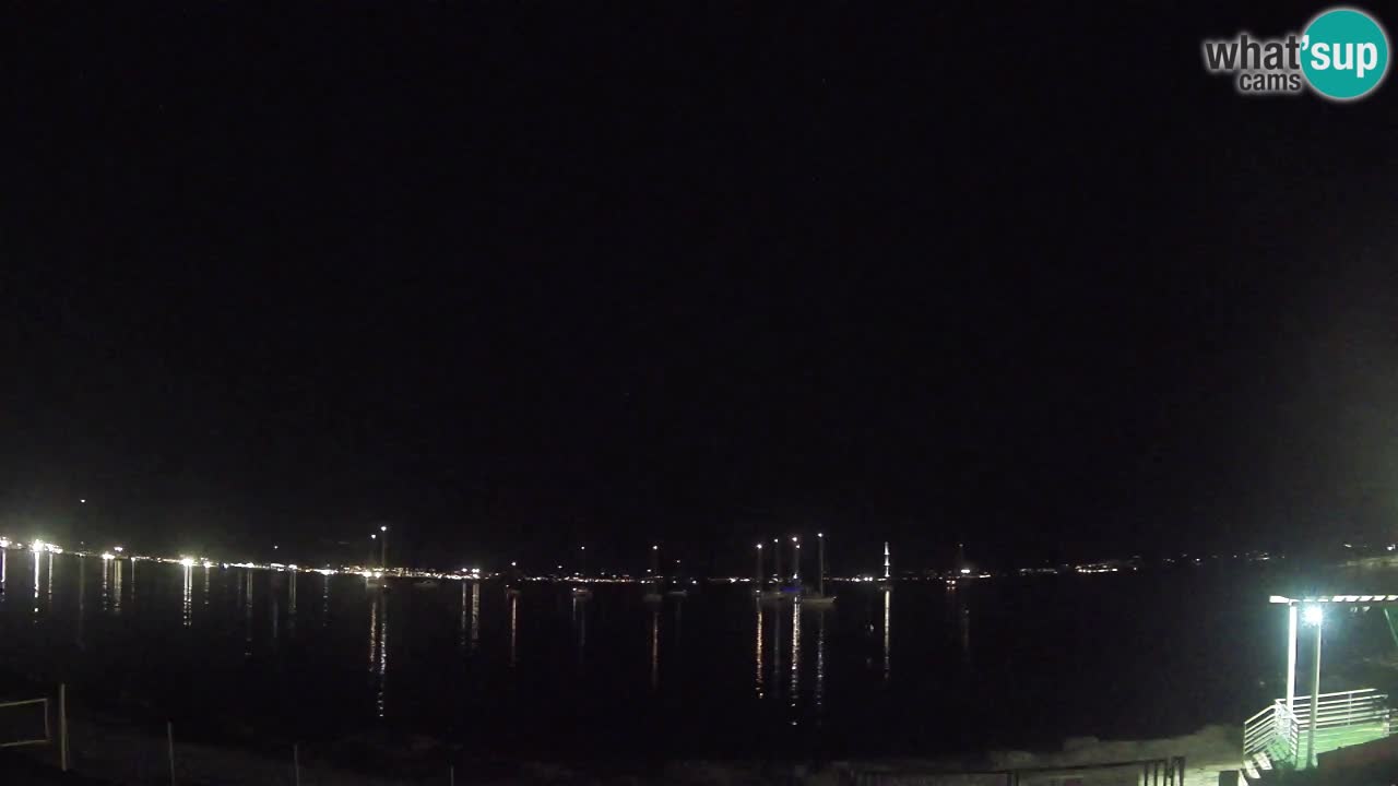 Spletna kamera Cagliari Windsurf Club – Pogled v živo s plaže Poetto