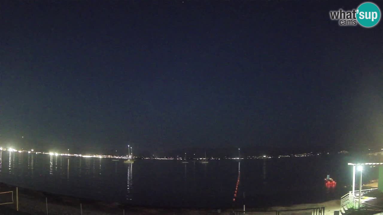 Spletna kamera Cagliari Windsurf Club – Pogled v živo s plaže Poetto