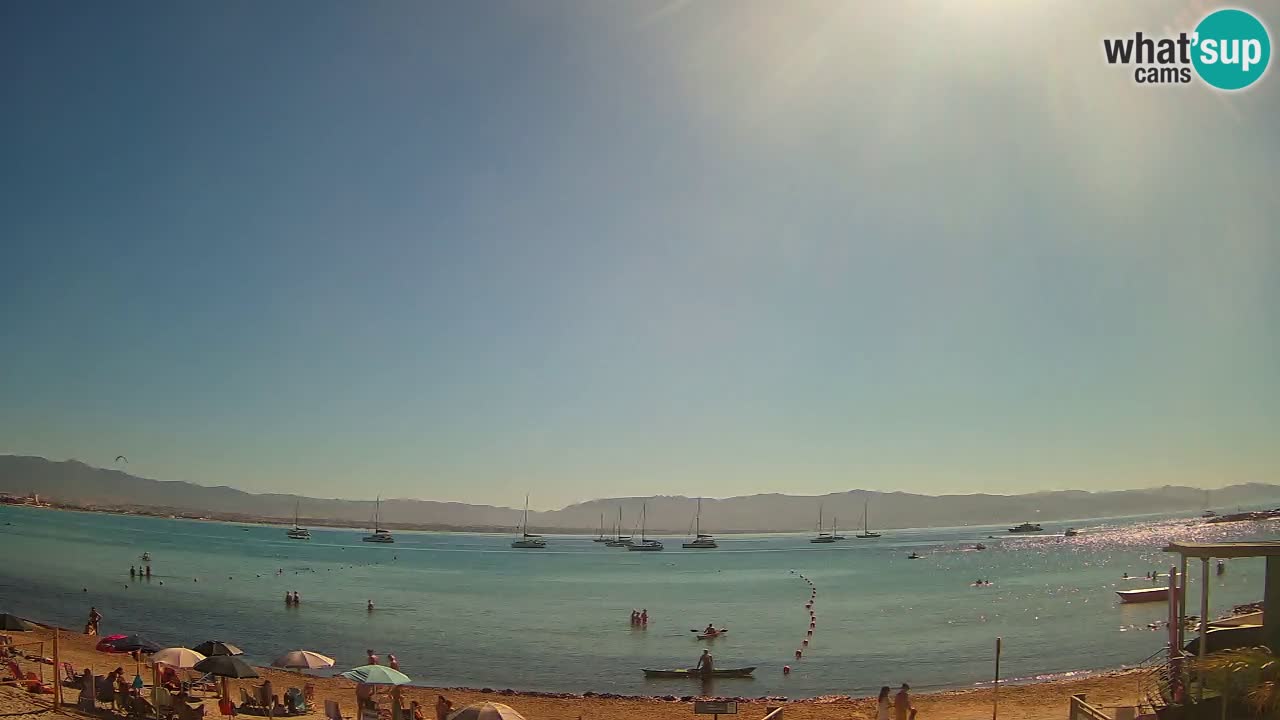 Spletna kamera Cagliari Windsurf Club – Pogled v živo s plaže Poetto