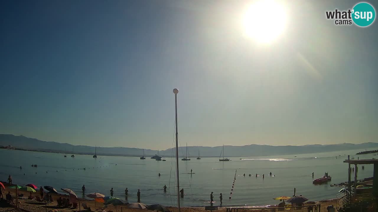 Spletna kamera Cagliari Windsurf Club – Pogled v živo s plaže Poetto
