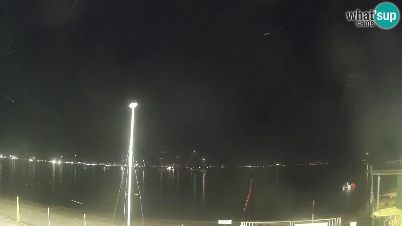 Spletna kamera Cagliari Windsurf Club – Pogled v živo s plaže Poetto