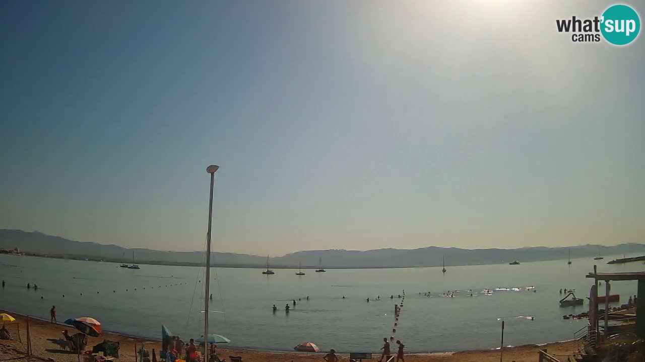 Spletna kamera Cagliari Windsurf Club – Pogled v živo s plaže Poetto