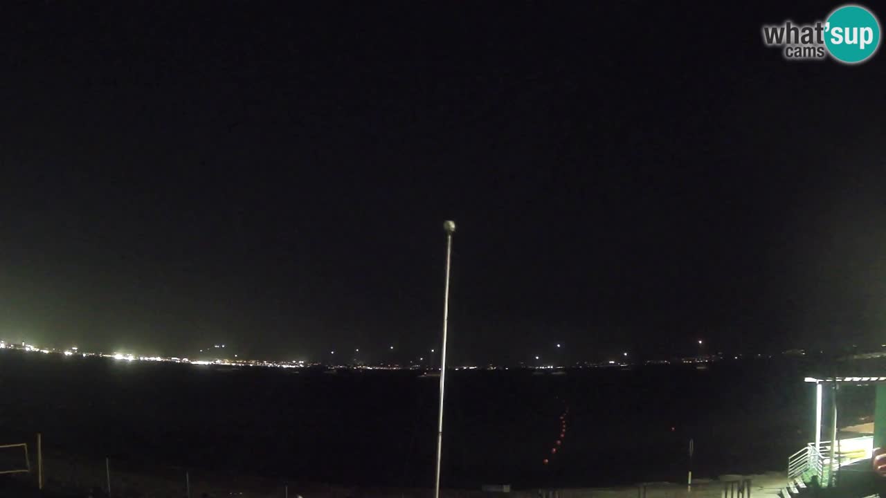 Spletna kamera Cagliari Windsurf Club – Pogled v živo s plaže Poetto