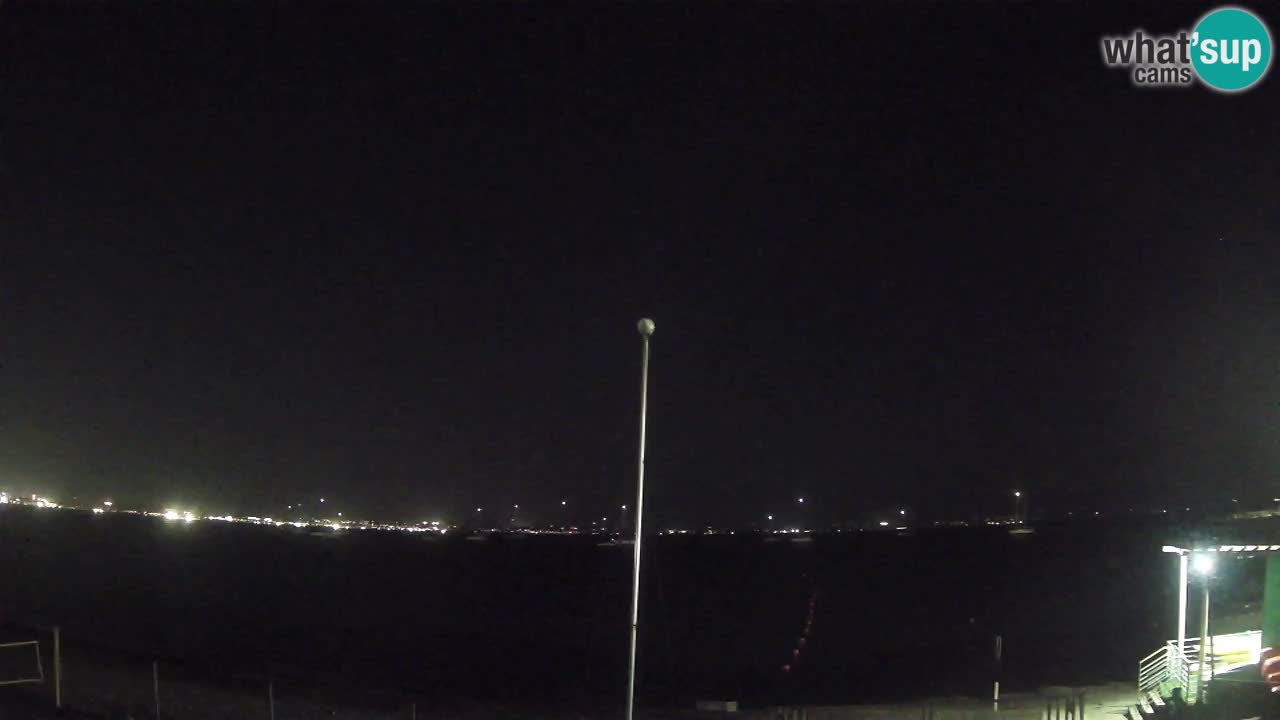 Spletna kamera Cagliari Windsurf Club – Pogled v živo s plaže Poetto