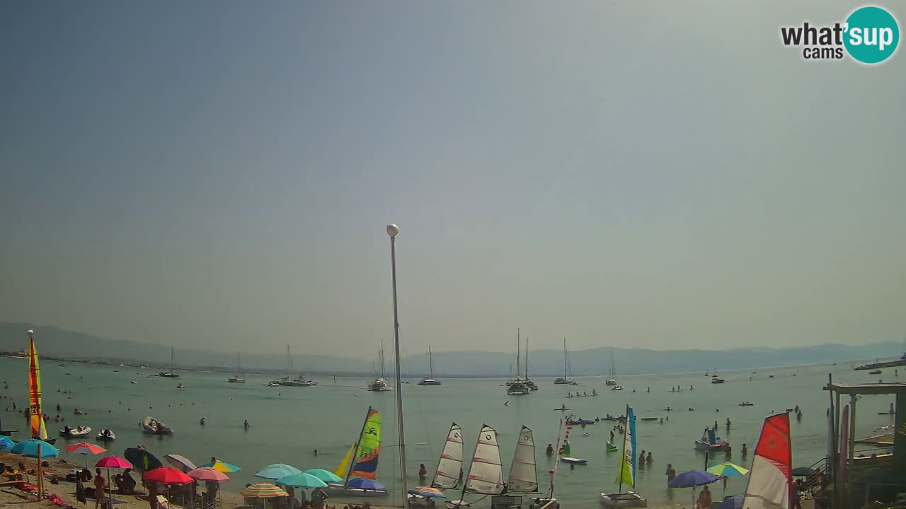 Web kamera Cagliari Windsurf Club – Poetto plaža uživo